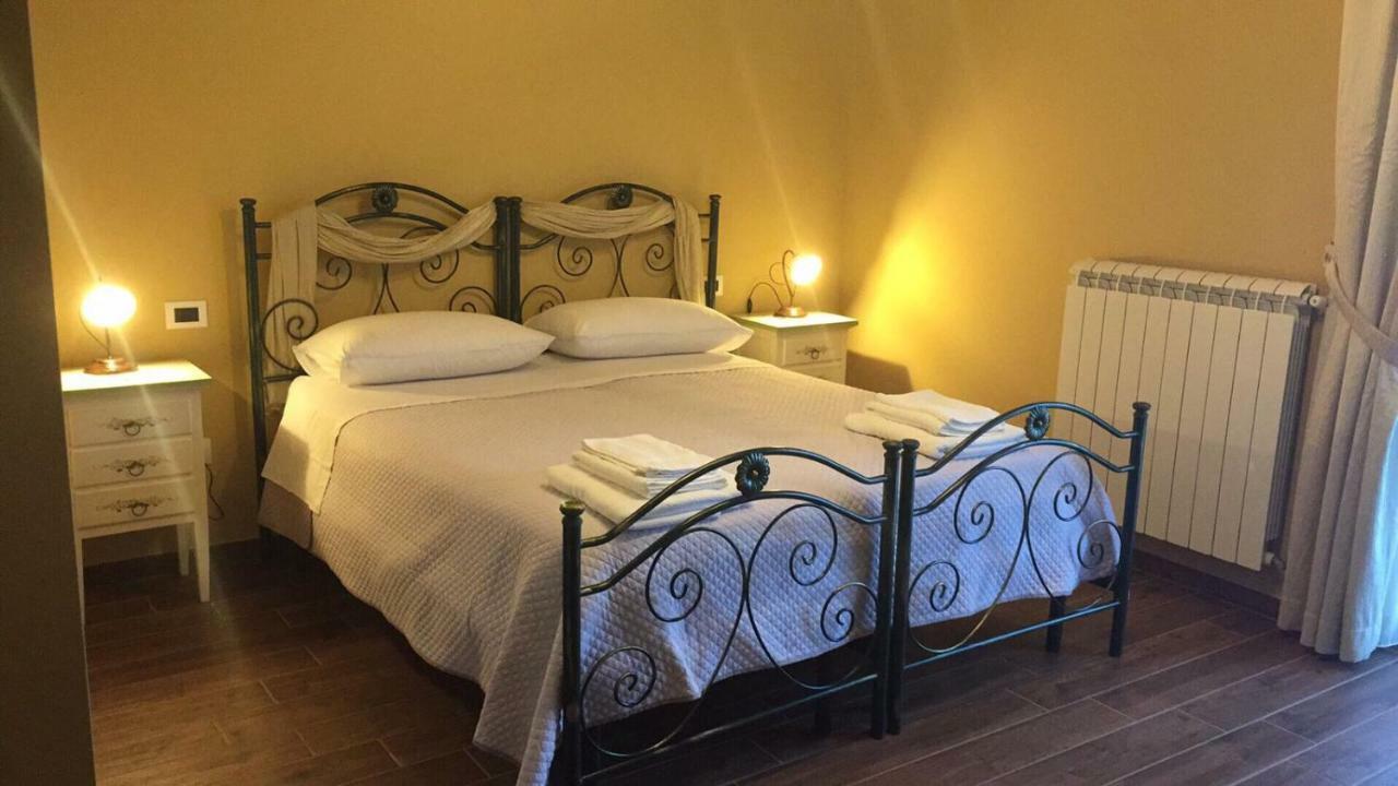 Отель Tenuta Jumara San Lorenzo Maggiore Экстерьер фото